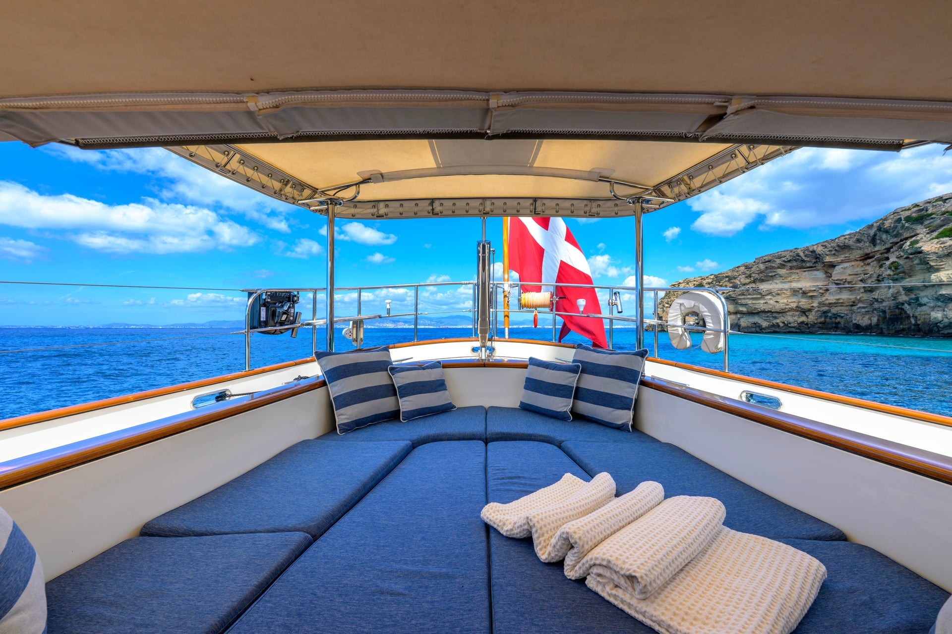 11-Royal Huisman FOFTEIN